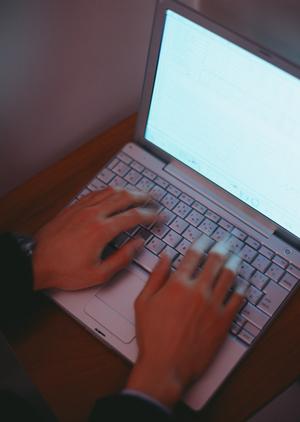サーバーのクラウド化のニーズが高まる